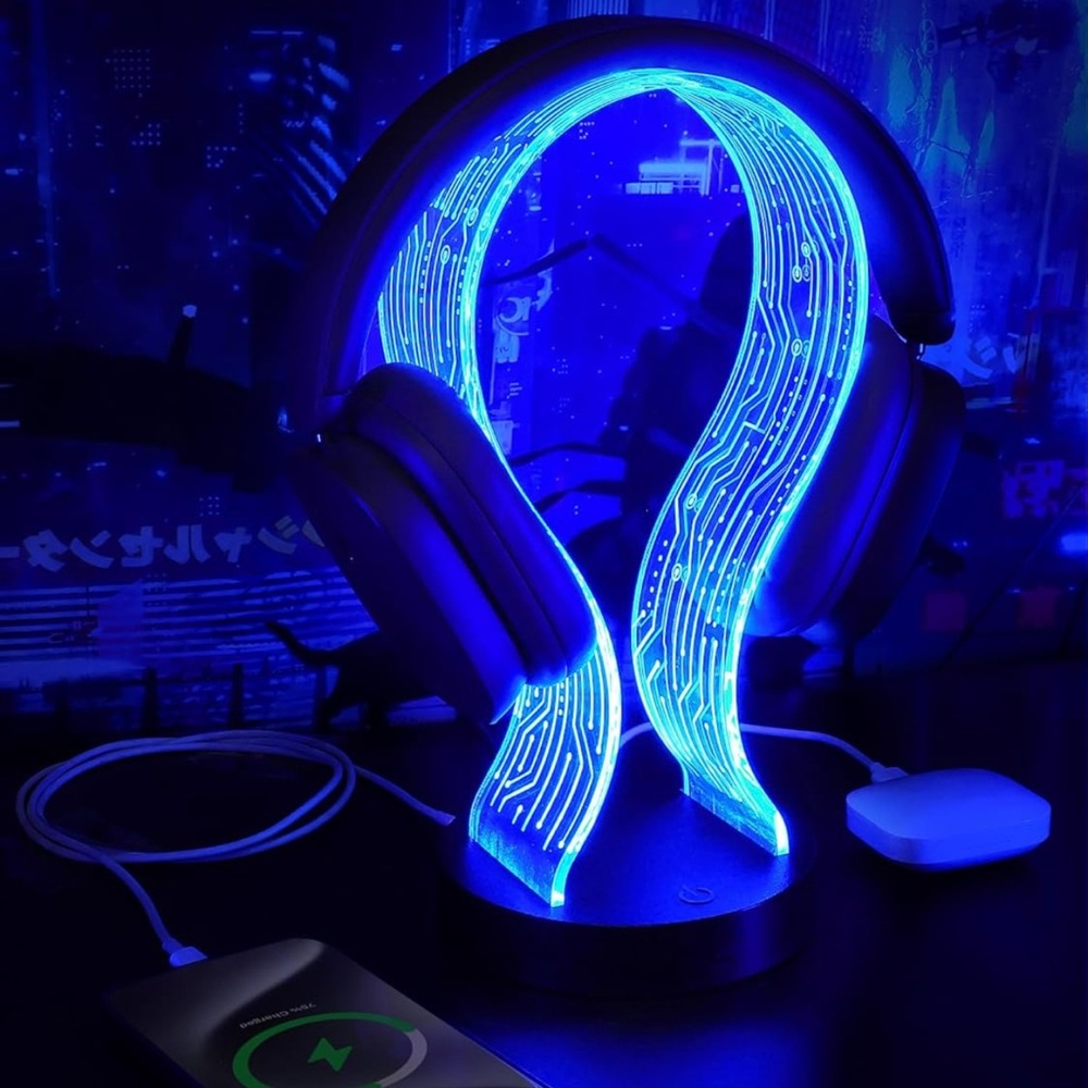Gamer Headphone Stand + Multicolor Light Up LED Touch Lamp (NWT) 🎮